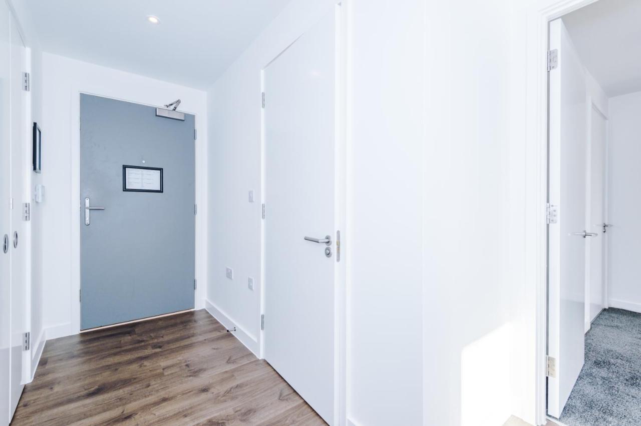 Hilltop Serviced - Salford Quays Appartement