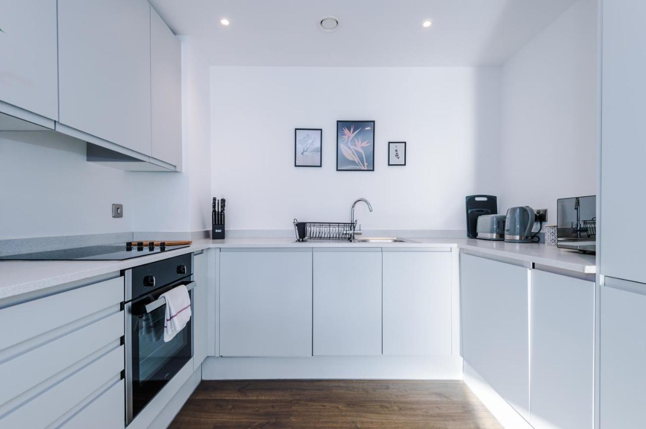 Hilltop Serviced - Salford Quays Appartement *